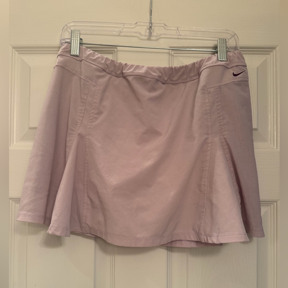 lavender Nike Women's Dri-FIT Victory Flouncy tennis or golf skirt Size L